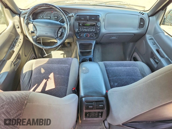 ✅ 1999 Ford Explorer XLT • VIN: 1FMZU32E7XZB88314 • Lot: 52952416. Wystawiony na Copart z przebiegiem 136 061 mil. Bezpłatny archiwum sprzedaży aukcyjnych z USA i szczegółowy raport historii pojazdu na DreamBid. Zdjęcie 8.
