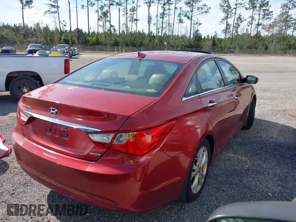 ✅ 2013 Hyundai Sonata Limited • VIN: 5NPEC4AC4DH518165 • Lot: 44085788. Wystawiony na IAAI z przebiegiem 150 219 mil. Bezpłatny archiwum sprzedaży aukcyjnych z USA i szczegółowy raport historii pojazdu na DreamBid. Zdjęcie 4.