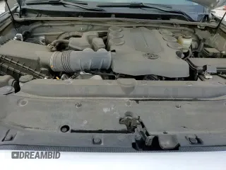 ✅ 2023 Toyota 4Runner TRD Sport • VIN: JTEAU5JR2P5281939 • Lot: 87082034. Listed on Copart with 33,240 mi. Free auction sales archive from the USA and detailed vehicle history report at DreamBid. Image 17.