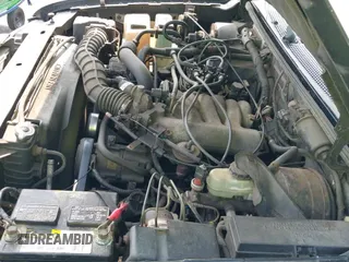 ✅ 1999 Ford Ranger XL • VIN: 1FTZR15V4XTB13093 • Lot: 42935972. Wystawiony na IAAI z przebiegiem 155 177 mil. Bezpłatny archiwum sprzedaży aukcyjnych z USA i szczegółowy raport historii pojazdu na DreamBid. Zdjęcie 19.