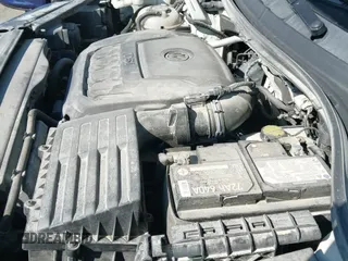 ✅ 2018 Volkswagen Tiguan SEL • VIN: 3VV3B7AX3JM040925 • Lot: 43102787. Wystawiony na IAAI z przebiegiem 104 214 mil. Bezpłatny archiwum sprzedaży aukcyjnych z USA i szczegółowy raport historii pojazdu na DreamBid. Zdjęcie 21.