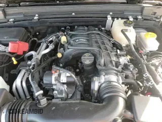 ✅ 2023 Jeep Wrangler Sport S • VIN: 1C4HJXDG2PW639360 • Лот: 94770875. Опубликован ранее на Copart с пробегом 35 874 миль. Бесплатный доступ к архиву аукционных продаж из США и подробный отчёт об истории автомобиля на DreamBid. Изображение 15.