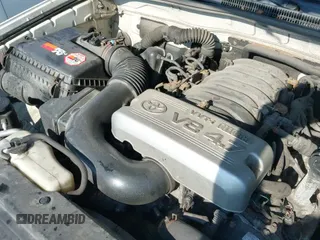 ✅ 2006 Toyota 4Runner Limited • VIN: JTEBT17R668034198 • Lot: 43702889. Listed on IAAI with 180,327 mi. Free auction sales archive from the USA and detailed vehicle history report at DreamBid. Image 19.