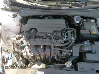 ✅ 2025 Hyundai Elantra SEL Sport • VIN: KMHLM4DG0SU951421 • Lot: 86271065. Listed on Copart with 7,206 mi. Free auction sales archive from the USA and detailed vehicle history report at DreamBid. Image 14.