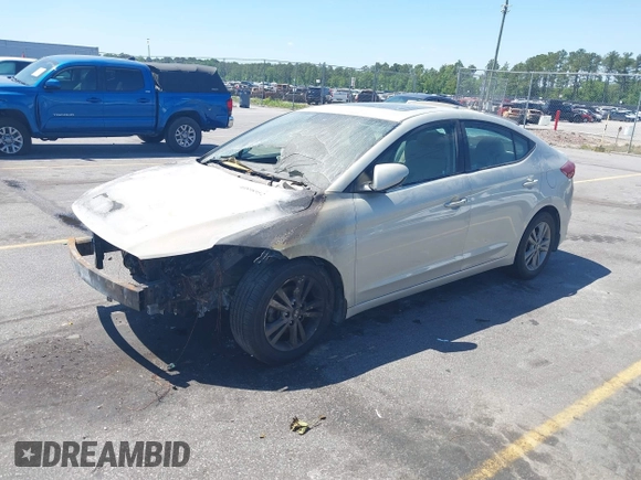 ✅ 2018 Hyundai Elantra Value Edition • VIN: 5NPD84LF3JH340054 • Lot: 44898952. Wystawiony na IAAI z przebiegiem 123 588 mil. Bezpłatny archiwum sprzedaży aukcyjnych z USA i szczegółowy raport historii pojazdu na DreamBid. Zdjęcie 2.