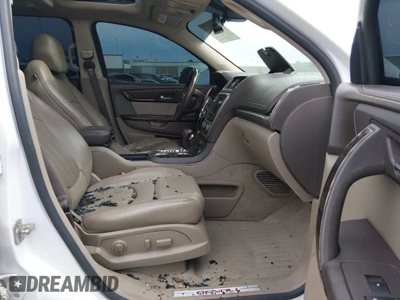✅ 2016 GMC Acadia Denali • VIN: 1GKKRTKD6GJ157847 • Lot: 44987840. Wystawiony na IAAI z przebiegiem 158 614 mil. Bezpłatny archiwum sprzedaży aukcyjnych z USA i szczegółowy raport historii pojazdu na DreamBid. Zdjęcie 5.