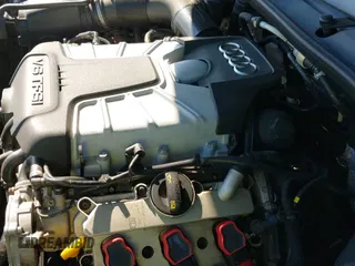 ✅ 2014 Audi Q7 Premium Plus • VIN: WA1LGAFE0ED010569 • Lot: 43578450. Wystawiony na IAAI z przebiegiem 160 413 mil. Bezpłatny archiwum sprzedaży aukcyjnych z USA i szczegółowy raport historii pojazdu na DreamBid. Zdjęcie 12.