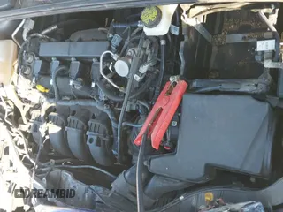 ✅ 2018 Ford Focus SE • VIN: 1FADP3K20JL257260 • Lot: 43315891. Wystawiony na IAAI z przebiegiem 147 180 mil. Bezpłatny archiwum sprzedaży aukcyjnych z USA i szczegółowy raport historii pojazdu na DreamBid. Zdjęcie 20.