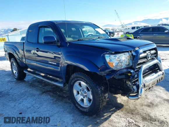 ✅ 2006 Toyota Tacoma • VIN: 5TEUU42N46Z171025 • Lot: 41379881. Wystawiony na IAAI z przebiegiem 161 771 mil. Bezpłatny archiwum sprzedaży aukcyjnych z USA i szczegółowy raport historii pojazdu na DreamBid. Zdjęcie 1.