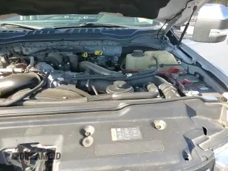 ✅ 2019 Ford F-350 XL • VIN: 1FT8W3BT6KEF99731 • Lot: 84380975. Wystawiony na Copart z przebiegiem 135 429 mil. Bezpłatny archiwum sprzedaży aukcyjnych z USA i szczegółowy raport historii pojazdu na DreamBid. Zdjęcie 16.