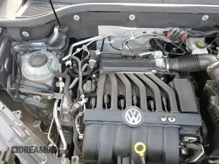 ✅ 2021 Volkswagen Atlas SEL Premium R-Line • VIN: 1V2FR2CA5MC541449 • Lot: 62304135. Listed on Copart with 58,269 mi. Free auction sales archive from the USA and detailed vehicle history report at DreamBid. Image 15.