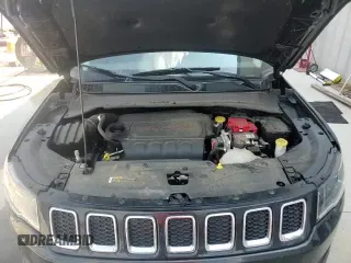 2020 Jeep Compass Altitude с VIN 3C4NJDBB8LT251770, выставлен на аукционе Copart как лот 68933835 с пробегом 88 937 миль миль и Списание • Salvage title. История ставок и продаж доступна на DreamBid. Изображение 16.