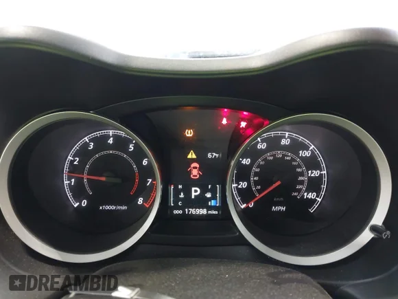 ✅ 2017 Mitsubishi Lancer ES • VIN: JA32V2FW8HU001692 • Lot: 45103048. Wystawiony na IAAI z przebiegiem 176 998 mil. Bezpłatny archiwum sprzedaży aukcyjnych z USA i szczegółowy raport historii pojazdu na DreamBid. Zdjęcie 7.
