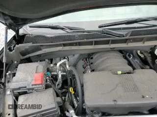 ✅ 2025 GMC Sierra 1500 SLT • VIN: 1GTUUDED0SZ263225 • Lot: 91977055. Wystawiony na Copart z przebiegiem 13 597 mil. Bezpłatny archiwum sprzedaży aukcyjnych z USA i szczegółowy raport historii pojazdu na DreamBid. Zdjęcie 14.