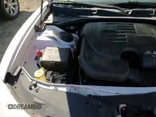 ✅ 2017 Dodge Charger SE • VIN: 2C3CDXBGXHH657324 • Лот: 82450855. Опубликован ранее на Copart с пробегом 112 814 миль. Бесплатный доступ к архиву аукционных продаж из США и подробный отчёт об истории автомобиля на DreamBid. Изображение 13.