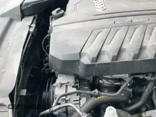 ✅ 2022 Audi Q5 S line Premium Plus • VIN: WA1EAAFY5N2027089 • Lot: 39093168. Listed on IAAI with 24,523 mi. Free auction sales archive from the USA and detailed vehicle history report at DreamBid. Image 18.