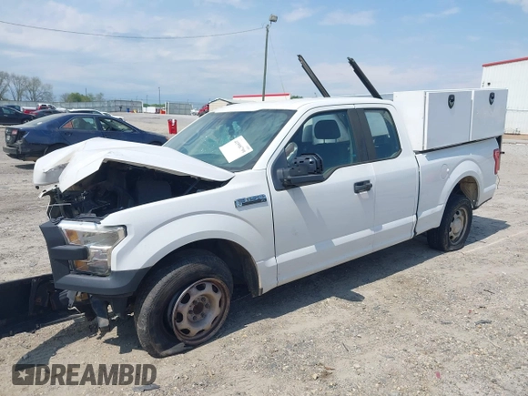 ✅ 2017 Ford F-150 XL • VIN: 1FTEX1CFXHKE23840 • Lot: 41998799. Wystawiony na IAAI z przebiegiem Nie podano. Bezpłatny archiwum sprzedaży aukcyjnych z USA i szczegółowy raport historii pojazdu na DreamBid. Zdjęcie 2.