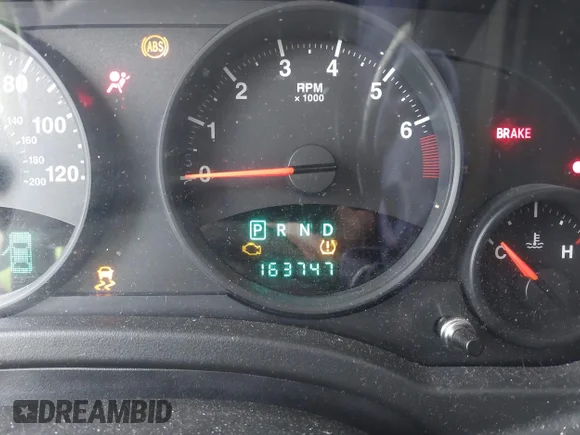 ✅ 2011 Jeep Patriot Sport • VIN: 1J4NT1GB6BD289529 • Lot: 44062679. Listed on IAAI with 163,747 mi. Free auction sales archive from the USA and detailed vehicle history report at DreamBid. Image 7.