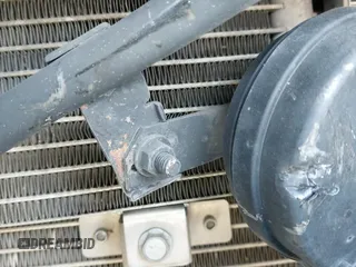 ✅ 2003 Mercedes-Benz SL 500 • VIN: WDBSK75F93F013726 • Lot: 43084081. Wystawiony na IAAI z przebiegiem 104 212 mil. Bezpłatny archiwum sprzedaży aukcyjnych z USA i szczegółowy raport historii pojazdu na DreamBid. Zdjęcie 19.