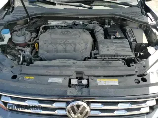 ✅ 2021 Volkswagen Tiguan SE • VIN: 3VV3B7AX6MM049106 • Lot: 69588725. Listed on Copart with 22,483 mi. Free auction sales archive from the USA and detailed vehicle history report at DreamBid. Image 16.