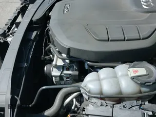 ✅ 2019 Audi A4 Premium • VIN: WAUGMAF43KA109310 • Лот: 42541733. Опубликован ранее на IAAI с пробегом 64 607 миль. Бесплатный доступ к архиву аукционных продаж из США и подробный отчёт об истории автомобиля на DreamBid. Изображение 21.