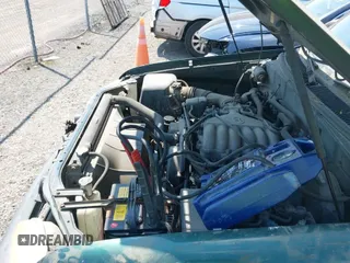 ✅ 2002 Toyota Tundra • VIN: 5TBJN32172S315416 • Lot: 42868101. Listed on IAAI with 263,636 mi. Free auction sales archive from the USA and detailed vehicle history report at DreamBid. Image 14.