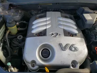 ✅ 2007 Hyundai Santa Fe SE • VIN: 5NMSH13E17H035235 • Lot: 82867774. Listed on Copart with 219,762 mi. Free auction sales archive from the USA and detailed vehicle history report at DreamBid. Image 14.