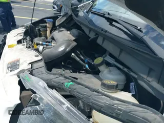 ✅ 2017 Ford Transit • VIN: 1FTYE1YM8HKB45935 • Lot: 42177029. Wystawiony na IAAI z przebiegiem 134 789 mil. Bezpłatny archiwum sprzedaży aukcyjnych z USA i szczegółowy raport historii pojazdu na DreamBid. Zdjęcie 19.