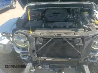 ✅ 2020 Jeep Wrangler Unlimited Recon • VIN: 1C4HJXFN3LW131307 • Lot: 70851505. Listed on Copart with 15,501 mi. Free auction sales archive from the USA and detailed vehicle history report at DreamBid. Image 15.