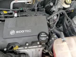 ✅ 2017 Buick Encore Essence • VIN: KL4CJCSB2HB026359 • Lot: 89881105. Wystawiony na Copart z przebiegiem 87 919 mil. Bezpłatny archiwum sprzedaży aukcyjnych z USA i szczegółowy raport historii pojazdu na DreamBid. Zdjęcie 15.