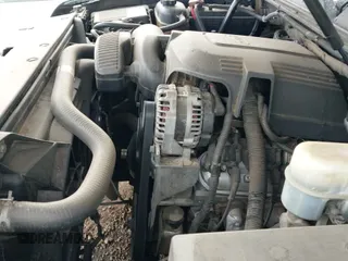 ✅ 2010 Chevrolet Suburban LT • VIN: 1GNUKJE31AR234978 • Lot: 43600416. Listed on IAAI with 252,859 mi. Free auction sales archive from the USA and detailed vehicle history report at DreamBid. Image 19.