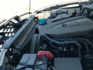 ✅ 2021 Toyota Tacoma SR • VIN: 3TYSZ5AN5MT052091 • Lot: 42671706. Listed on IAAI with 36,427 mi. Free auction sales archive from the USA and detailed vehicle history report at DreamBid. Image 12.