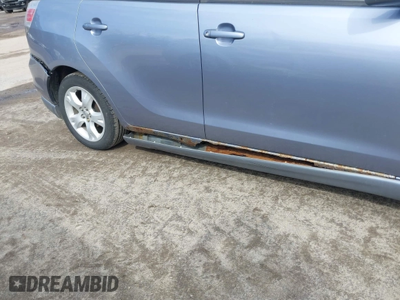 ✅ 2007 Toyota Matrix XR • VIN: 2T1KR32E47C659479 • Lot: 44726020. Wystawiony na IAAI z przebiegiem 186 515 mil. Bezpłatny archiwum sprzedaży aukcyjnych z USA i szczegółowy raport historii pojazdu na DreamBid. Zdjęcie 6.