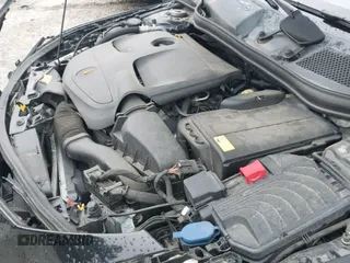 ✅ 2014 Mercedes-Benz CLA 250 • VIN: WDDSJ4GB5EN079282 • Lot: 43308027. Wystawiony na IAAI z przebiegiem 125 000 mil. Bezpłatny archiwum sprzedaży aukcyjnych z USA i szczegółowy raport historii pojazdu na DreamBid. Zdjęcie 19.