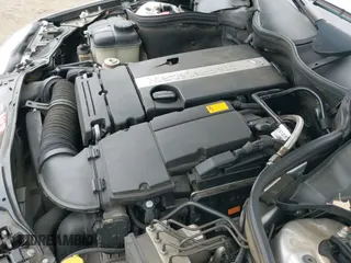 ✅ 2005 Mercedes-Benz C 230 Kompressor • VIN: WDBRF40J25F584426 • Lot: 42577649. Wystawiony na IAAI z przebiegiem 52 419 mil. Bezpłatny archiwum sprzedaży aukcyjnych z USA i szczegółowy raport historii pojazdu na DreamBid. Zdjęcie 19.