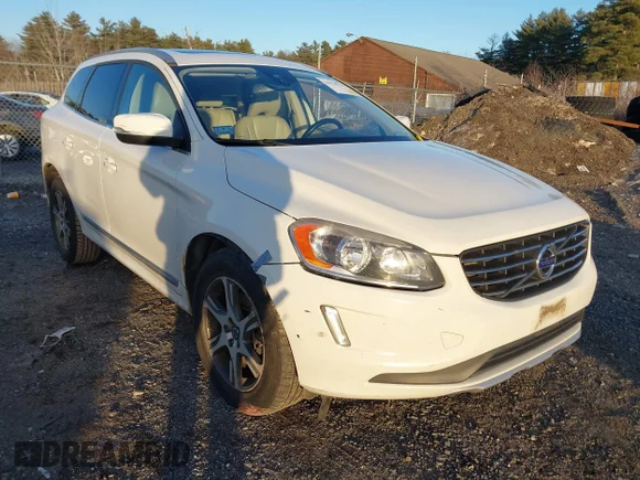 ✅ 2015 Volvo XC60 T6 Premier Plus • VIN: YV4902RC0F2590405 • Лот: 43978770. Опубліковано раніше на IAAI з пробігом 97 469 миль. Безкоштовний доступ до архіву аукціонних продажів зі США та докладний звіт про історію автомобіля на DreamBid. Зображення 1.