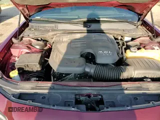 ✅ 2019 Chrysler 300 S • VIN: 2C3CCAGG4KH649042 • Lot: 71439325. Wystawiony na Copart z przebiegiem 103 624 mil. Bezpłatny archiwum sprzedaży aukcyjnych z USA i szczegółowy raport historii pojazdu na DreamBid. Zdjęcie 15.