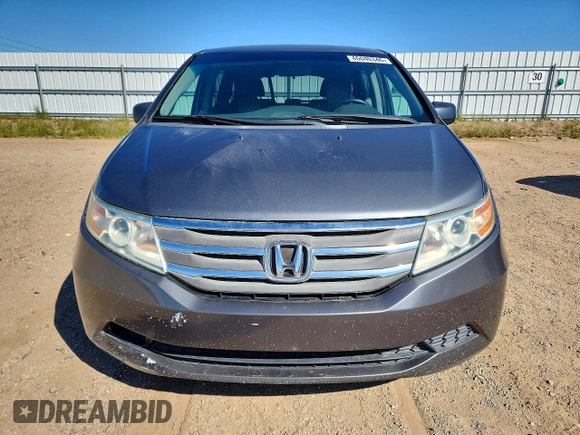 ✅ 2011 Honda Odyssey LX • VIN: 5FNRL5H28BB075633 • Lot: 46040346. Wystawiony na Copart z przebiegiem 156 352 mil. Bezpłatny archiwum sprzedaży aukcyjnych z USA i szczegółowy raport historii pojazdu na DreamBid. Zdjęcie 5.