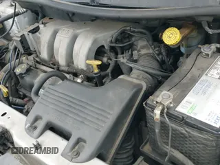 ✅ 2000 Chrysler Town & Country Limited • VIN: 1C4GP64L0YB525450 • Lot: 42272022. Listed on IAAI with 216,547 mi. Free auction sales archive from the USA and detailed vehicle history report at DreamBid. Image 18.