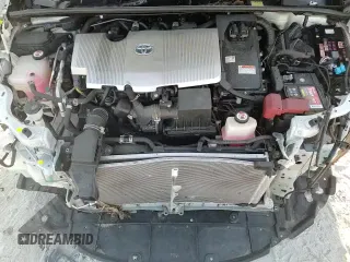 ✅ 2017 Toyota Prius Four Touring • VIN: JTDKARFU1H3046645 • Lot: 91459965. Wystawiony na Copart z przebiegiem 20 428 mil. Bezpłatny archiwum sprzedaży aukcyjnych z USA i szczegółowy raport historii pojazdu na DreamBid. Zdjęcie 14.