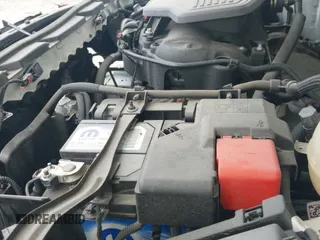 ✅ 2019 GMC Acadia SLE • VIN: 1GKKNSLS7KZ143341 • Лот: 42710736. Опубликован ранее на IAAI с пробегом 124 719 миль. Бесплатный доступ к архиву аукционных продаж из США и подробный отчёт об истории автомобиля на DreamBid. Изображение 19.