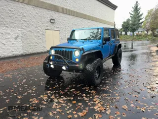 ✅ 2014 Jeep Wrangler Unlimited Sahara • VIN: 1C4BJWEG4EL264715 • Lot: 93152195. Wystawiony na Copart z przebiegiem 104 125 mil. Bezpłatny archiwum sprzedaży aukcyjnych z USA i szczegółowy raport historii pojazdu na DreamBid. Zdjęcie 11.