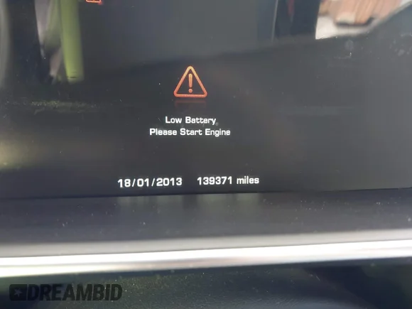 ✅ 2016 Land Rover Range Rover Supercharged • VIN: SALGS3EF4GA250247 • Lot: 44031971. Wystawiony na IAAI z przebiegiem 139 371 mil. Bezpłatny archiwum sprzedaży aukcyjnych z USA i szczegółowy raport historii pojazdu na DreamBid. Zdjęcie 7.