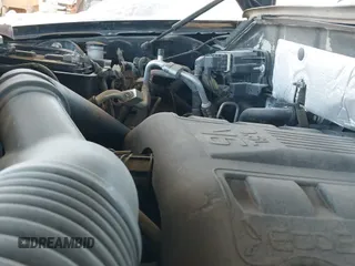 ✅ 2017 Ford Expedition Platinum • VIN: 1FMJU1LT1HEA65812 • Lot: 41865729. Wystawiony na IAAI z przebiegiem 153 286 mil. Bezpłatny archiwum sprzedaży aukcyjnych z USA i szczegółowy raport historii pojazdu na DreamBid. Zdjęcie 18.