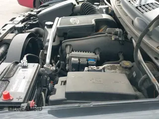 ✅ 2005 GMC Envoy SLT • VIN: 1GKET16S056193139 • Lot: 43435348. Wystawiony na IAAI z przebiegiem 182 616 mil. Bezpłatny archiwum sprzedaży aukcyjnych z USA i szczegółowy raport historii pojazdu na DreamBid. Zdjęcie 19.