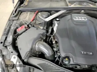 ✅ 2019 Audi A4 Premium • VIN: WAUDNAF4XKA025534 • Lot: 82523875. Wystawiony na Copart z przebiegiem 46 223 mil. Bezpłatny archiwum sprzedaży aukcyjnych z USA i szczegółowy raport historii pojazdu na DreamBid. Zdjęcie 14.