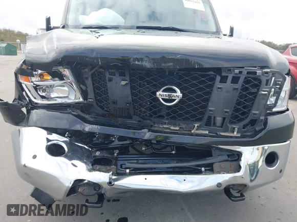 ✅ 2019 Nissan NV 3500 HD SL • VIN: 5BZAF0AA2KN852494 • Lot: 44092431. Wystawiony na IAAI z przebiegiem 101 476 mil. Bezpłatny archiwum sprzedaży aukcyjnych z USA i szczegółowy raport historii pojazdu na DreamBid. Zdjęcie 6.