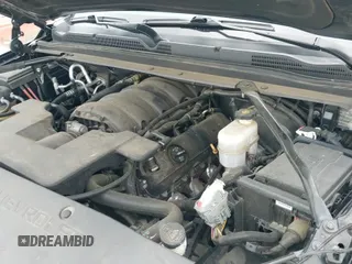 ✅ 2019 Chevrolet Tahoe Premier • VIN: 1GNSKCKJ2KR242577 • Lot: 42104444. Wystawiony na IAAI z przebiegiem 88 524 mil. Bezpłatny archiwum sprzedaży aukcyjnych z USA i szczegółowy raport historii pojazdu na DreamBid. Zdjęcie 18.