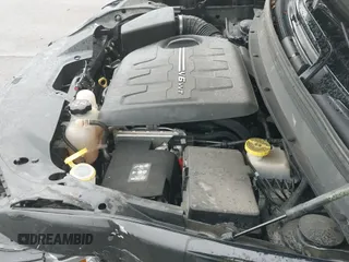 ✅ 2019 Jeep Cherokee Trailhawk Elite • VIN: 1C4PJMBX6KD418409 • Lot: 41178690. Wystawiony na IAAI z przebiegiem 80 755 mil. Bezpłatny archiwum sprzedaży aukcyjnych z USA i szczegółowy raport historii pojazdu na DreamBid. Zdjęcie 21.