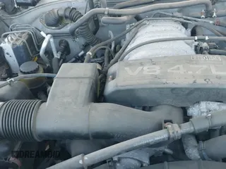 ✅ 2001 Toyota Sequoia SR5 • VIN: 5TDBT44A81S027620 • Lot: 42861086. Wystawiony na IAAI z przebiegiem 227 313 mil. Bezpłatny archiwum sprzedaży aukcyjnych z USA i szczegółowy raport historii pojazdu na DreamBid. Zdjęcie 12.